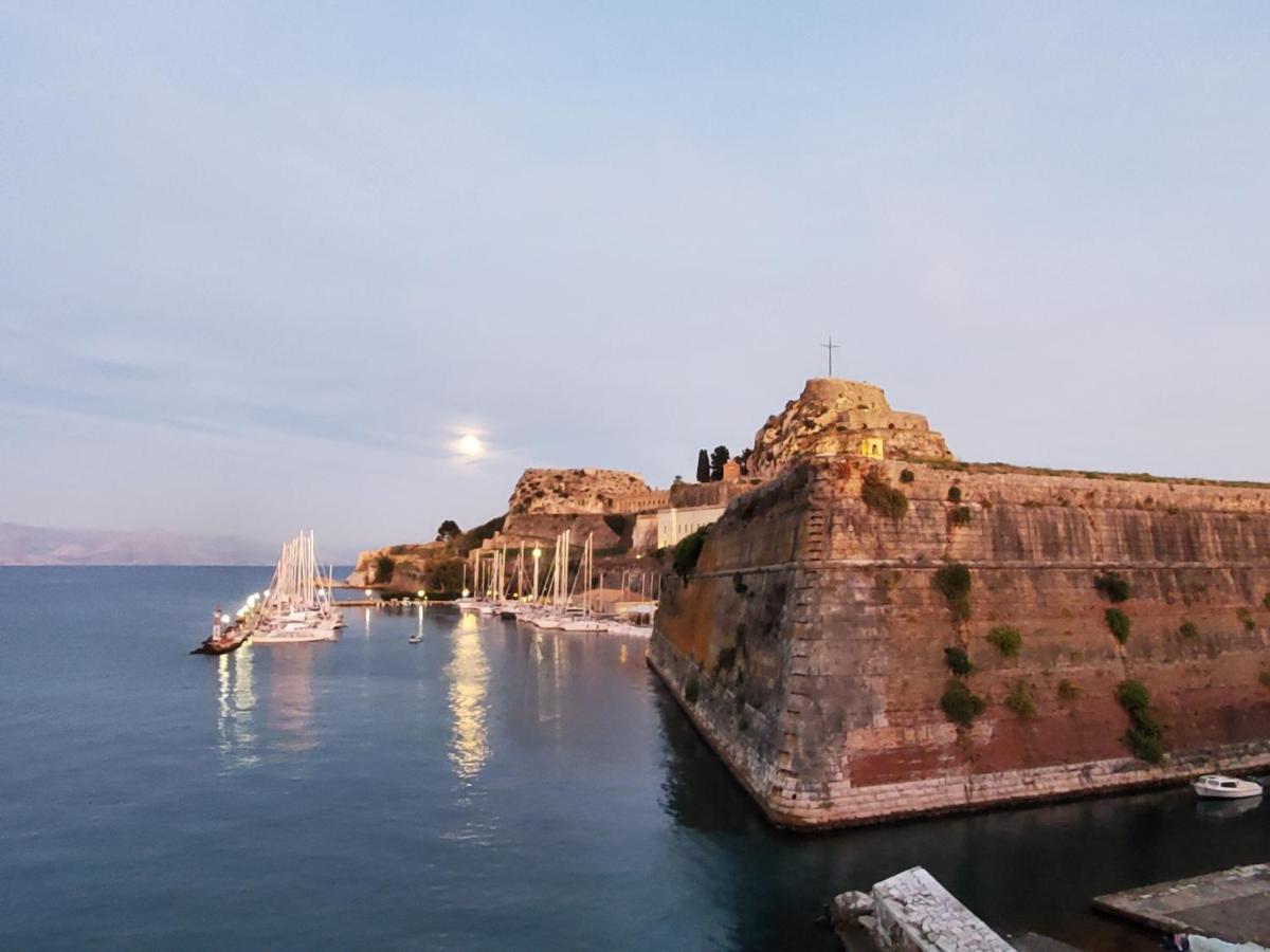 Cozy Corfiot House Vakantiehuis Corfu (city)